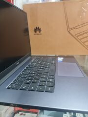 2.EL HUAWEİ D15 İ5 11.NESİL 512GB M2.1 NOTEBOOK (6 AY GARANTİ)