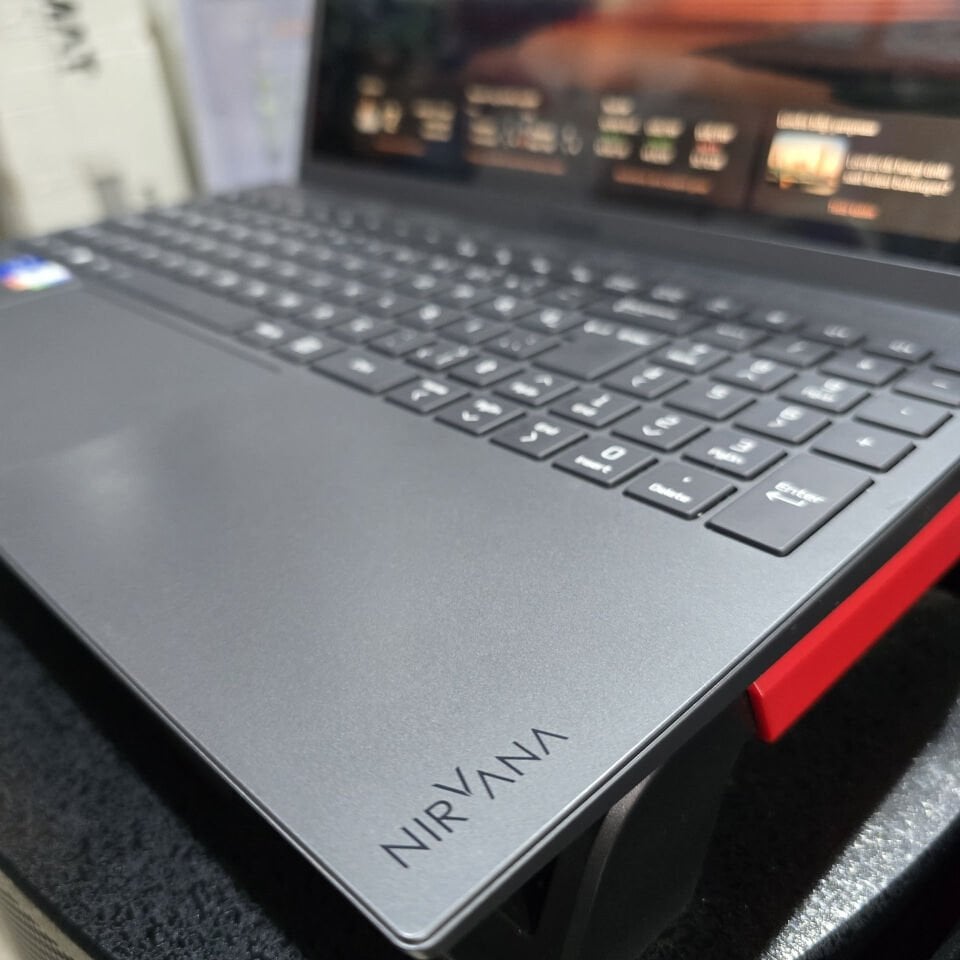 Casper Nirvana C550 i5-1235U 8 GB 512 GB MS Disk 15.6'' Teşhir-dizüstü bilgisayar