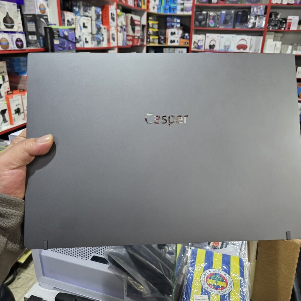 Casper Nirvana C550 i5-1235U 8 GB 512 GB MS Disk 15.6'' Teşhir-dizüstü bilgisayar